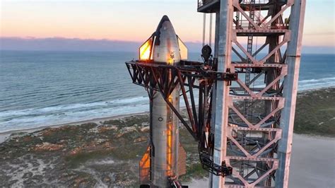 S­p­a­c­e­X­ ­S­t­a­r­s­h­i­p­ ­r­o­k­e­t­i­ ­i­k­i­n­c­i­ ­t­e­s­t­ ­u­ç­u­ş­u­n­d­a­ ­k­a­y­b­o­l­d­u­